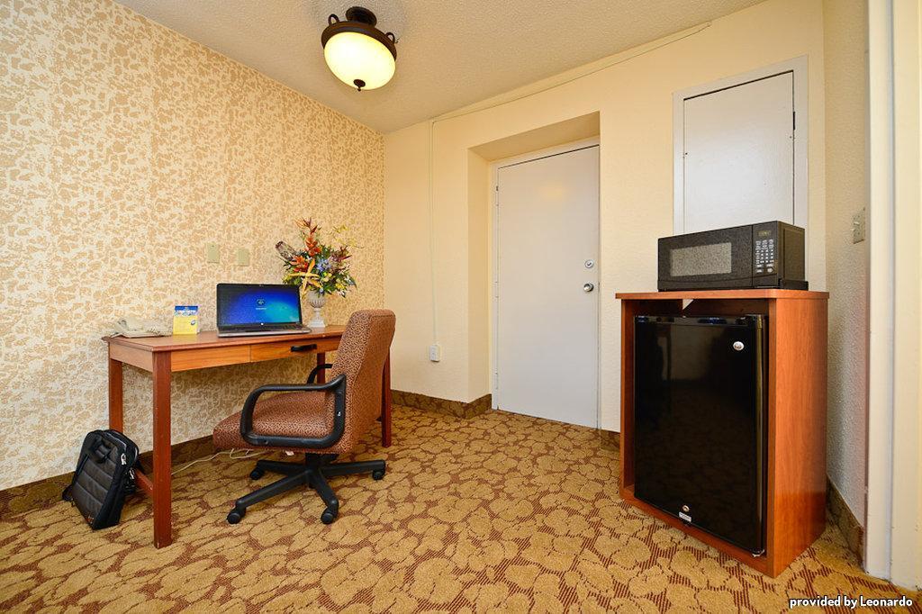 Best Western Tulsa Airport Cameră foto
